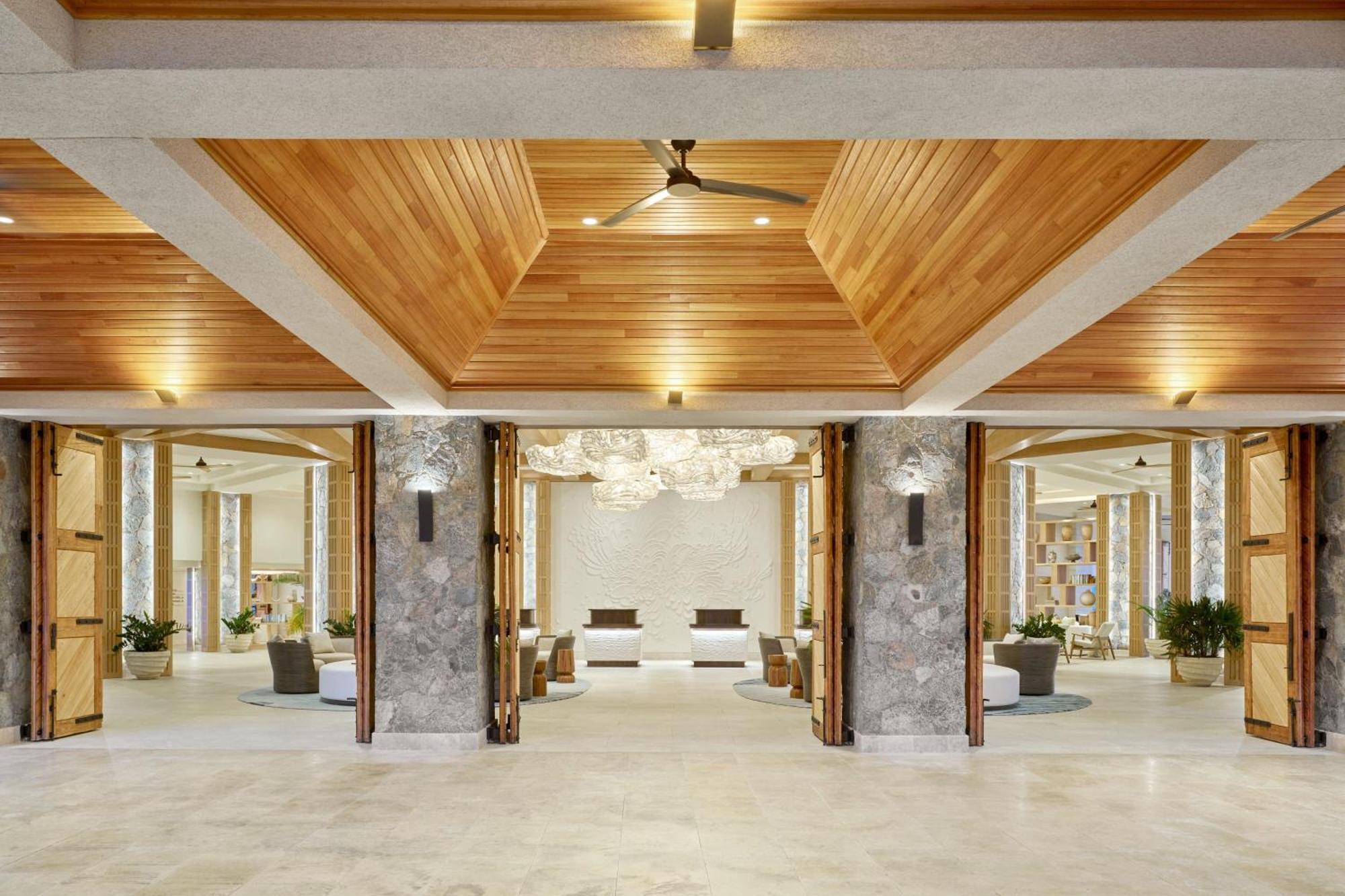 The Westin St Thomas Beach Resort & Spa Frydendal Exterior photo